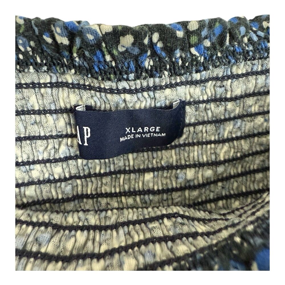 Gap Crop Top Size XL Smocked Square Neck Blue Black Floral Long Sleeves Stretch - Picture 4 of 9